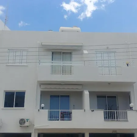 Apartment Anemomylos *