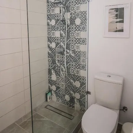 Apartment Anemomylos *